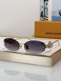 Picture of Louis Vuitton Sunglasses _SKUfw81854373fw